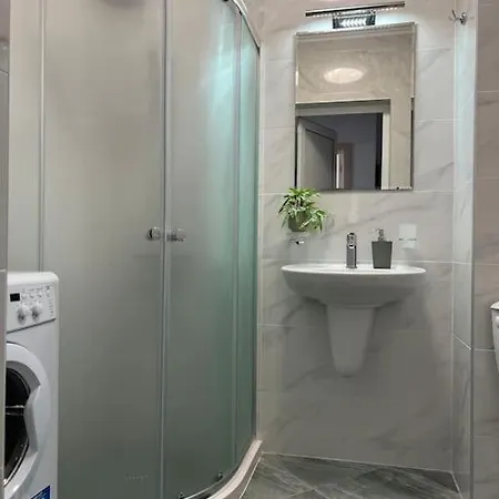 Apartment New And Stylish Tuthon Pomorie