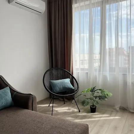 New And Stylish Tuthon Apartment *